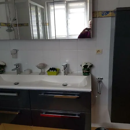 Spacious Holiday In In Deer Park * Schorbach
